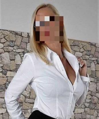 Анкета проститутки Адель - город Валерик, 48 лет, №15137